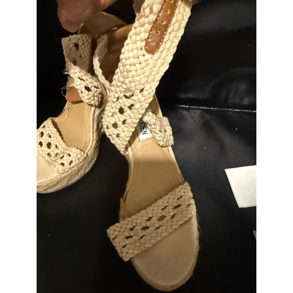 Steve Madden Madest-R Woven Crochet Espadrille Wedge Sandals‎ Cream Tan Size 6